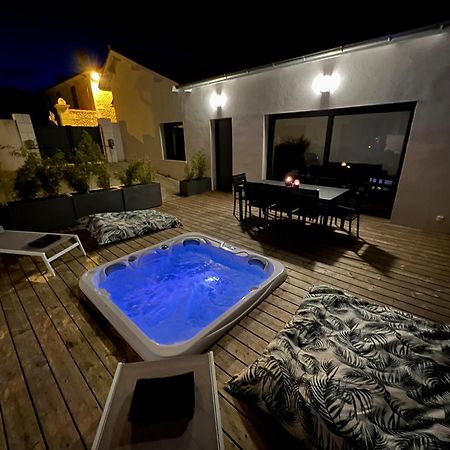 Maison T4 Climatisee Avec Jacuzzi A Lagord Exteriér fotografie