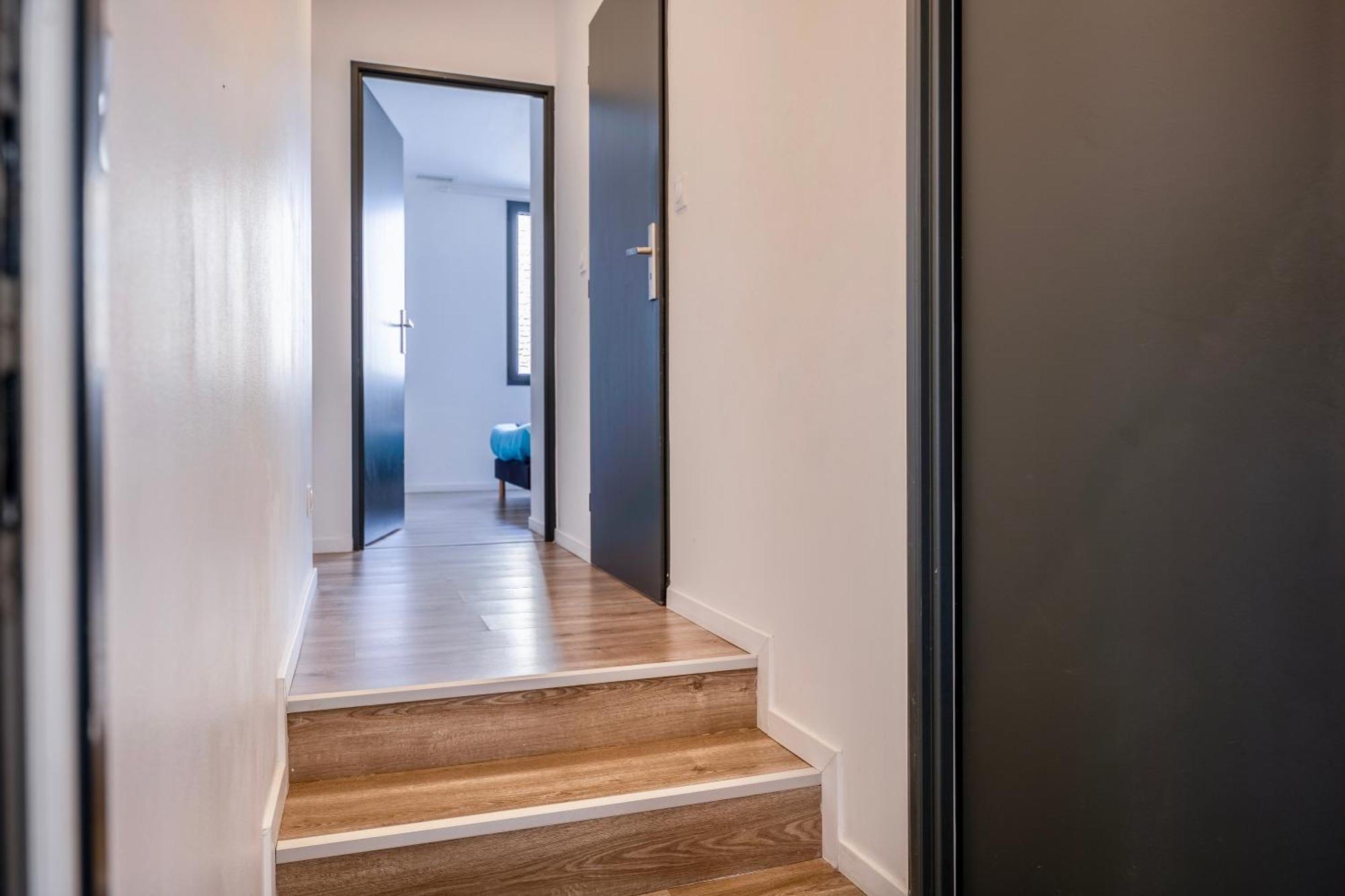 Maison T4 Climatisee Avec Jacuzzi A Lagord Exteriér fotografie